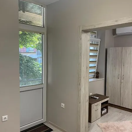 Home Apartment Warna