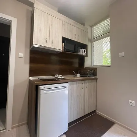 Home Апартаменти *